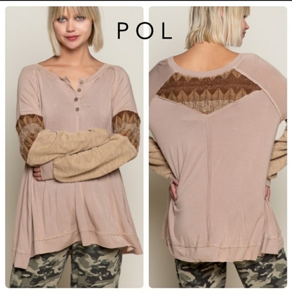 POL Tops - Women's POL Leave It On The Detail top